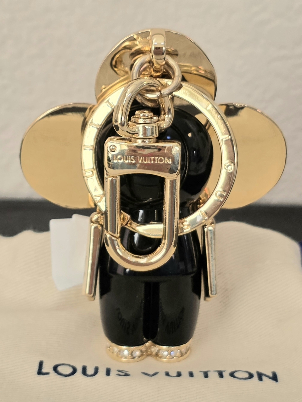 Louis Vuitton Vivienne Casino Collector’s Piece Bag Charm Key Holder Black Gold - Picture 8 of 11